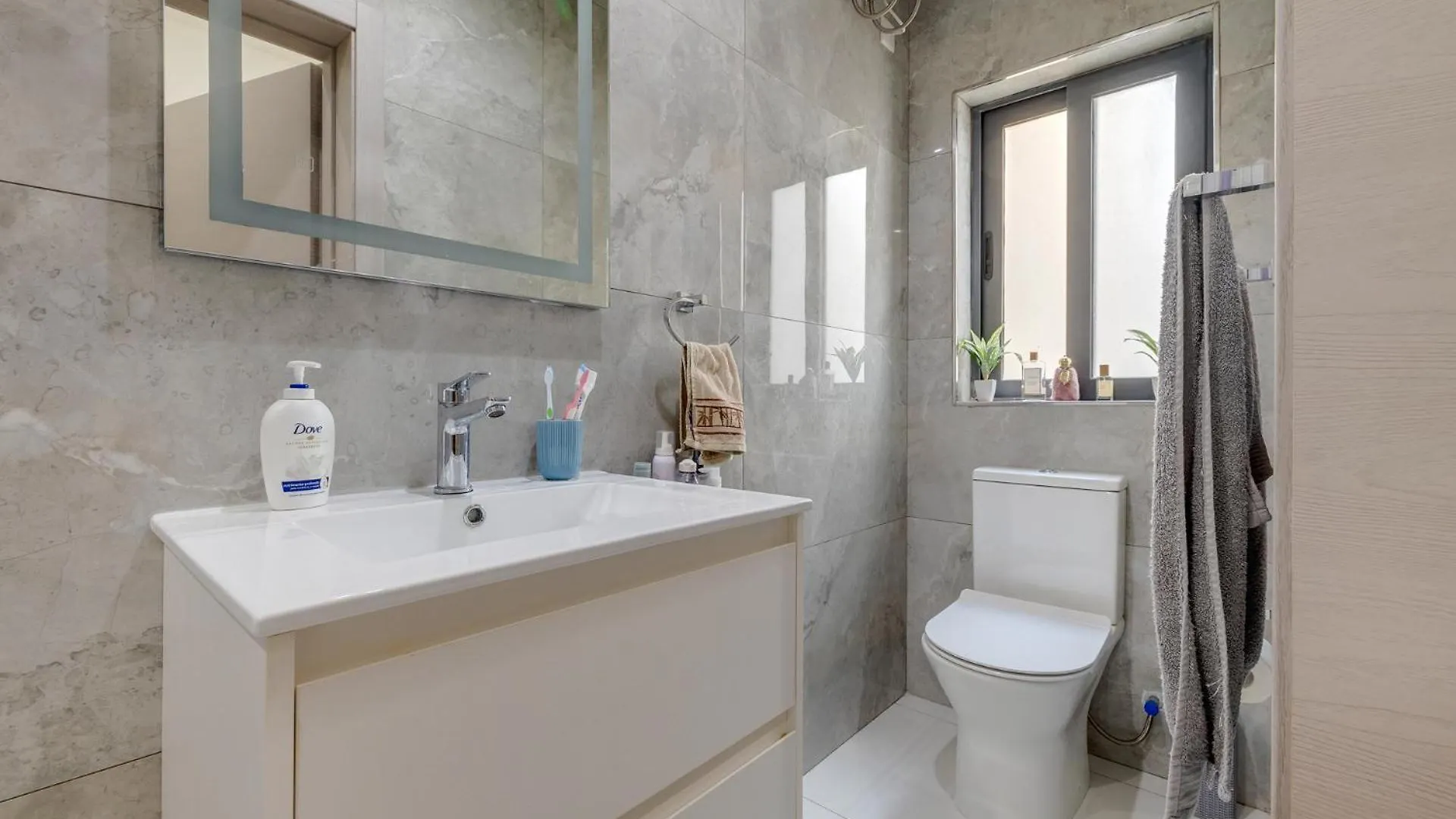 Cosy 1Br Getaway In Prime Sliema Location Apartment
