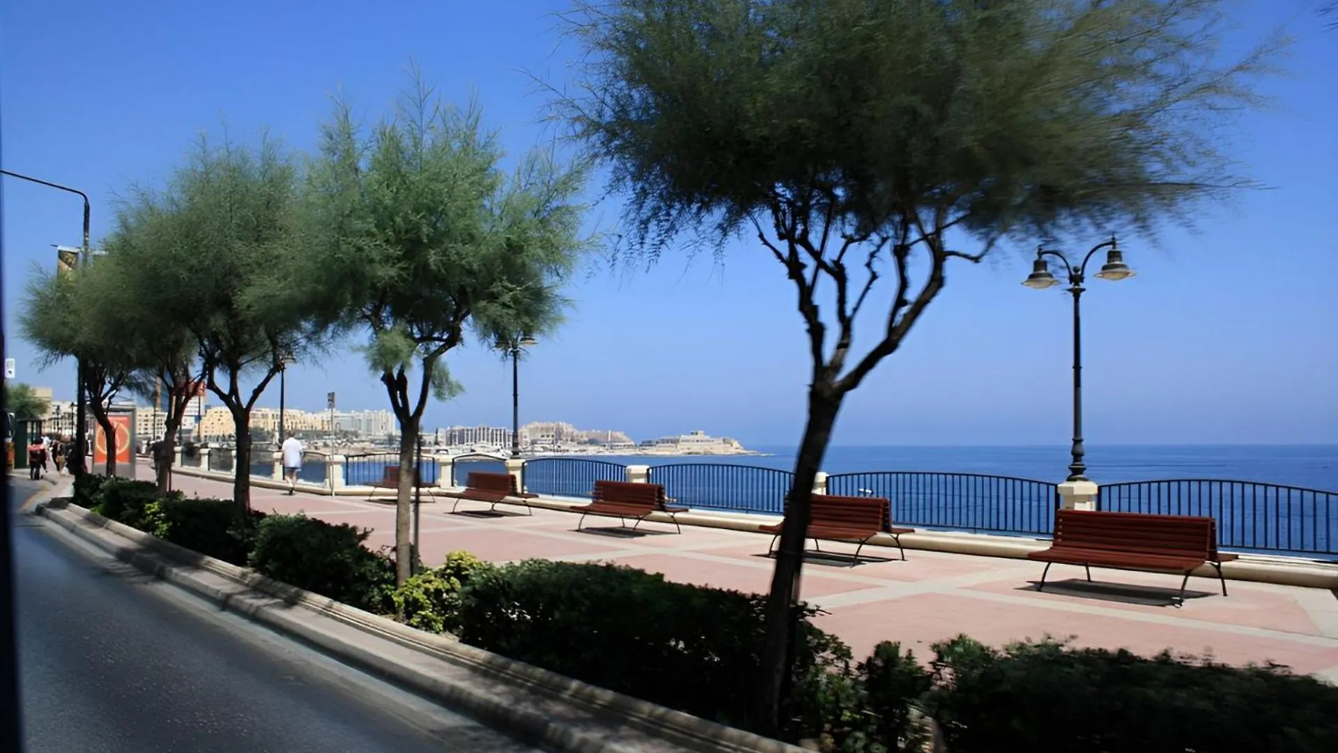 Cosy 1Br Getaway In Prime Sliema Location Apartment