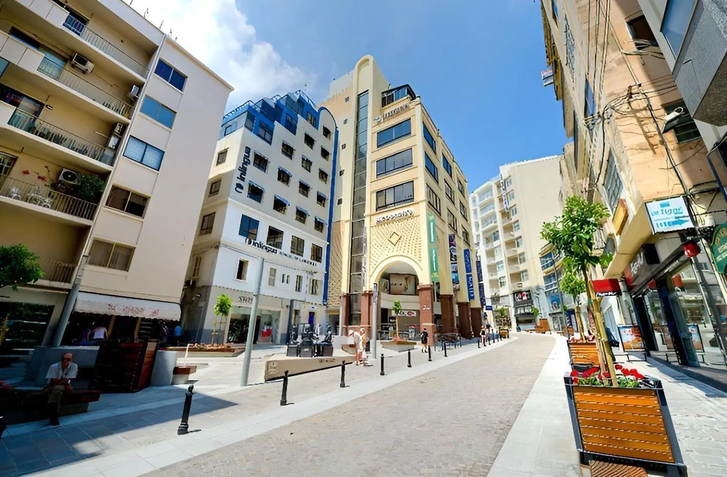 Cosy 1Br Getaway In Prime Sliema Location Apartment Malta